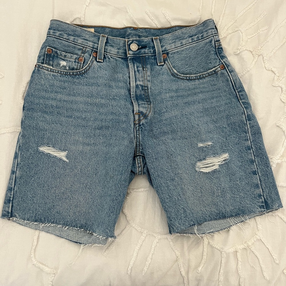Urban Outfitters woman’s 501 Levi’s denim shorts.